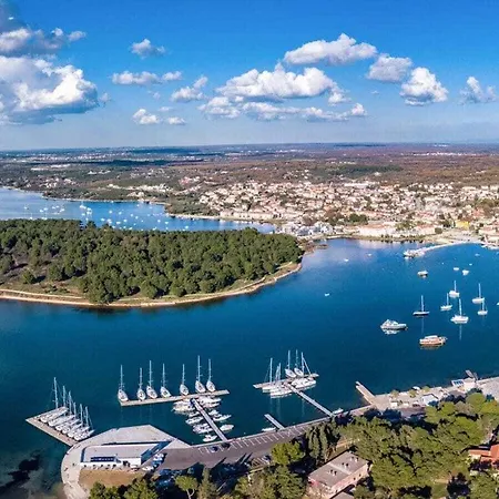 Banjole-aurora Only 200m From The Beach Villa Valtura
