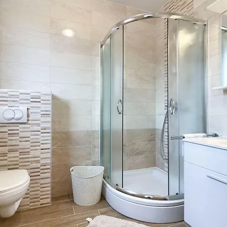 Banjole-aurora Only 200m From The Beach * Valtura